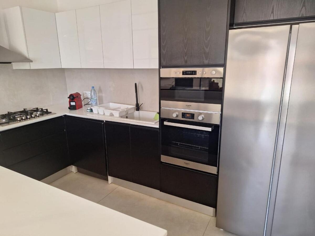 Apartment Furnished For Rent In